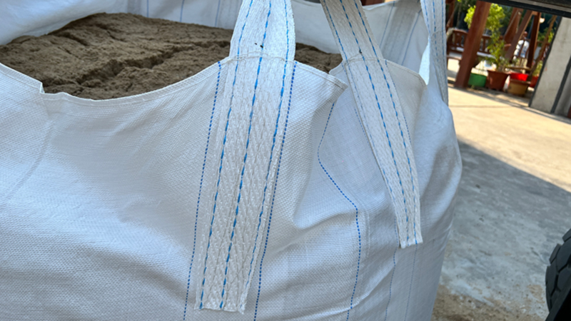 1 Ton Builders Bags